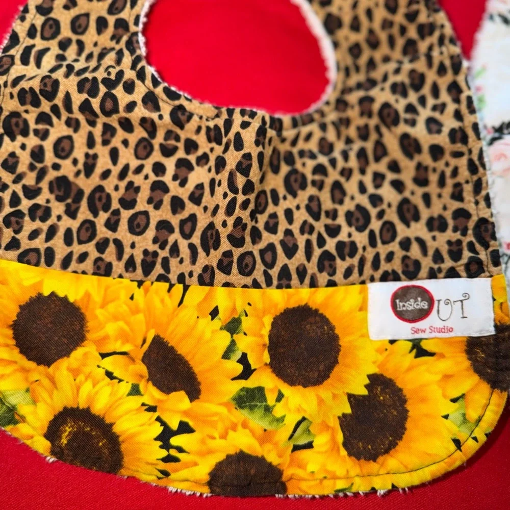 Koala Kids Leopard and‎ Floral Bib Duo